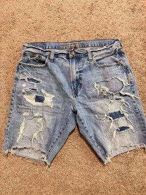 American Eagle Distressed High Rise Bermuda Shorts 33 Raw Hem Destroyed